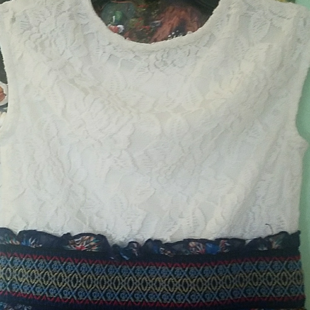 Dress - Picture 5 of 5